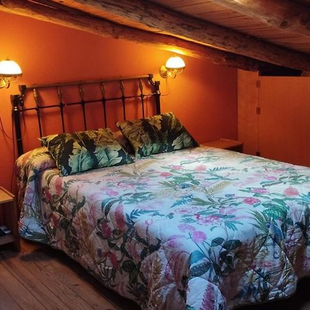 Casa Rural El Riandero Linares de la Sierra Eksteriør billede