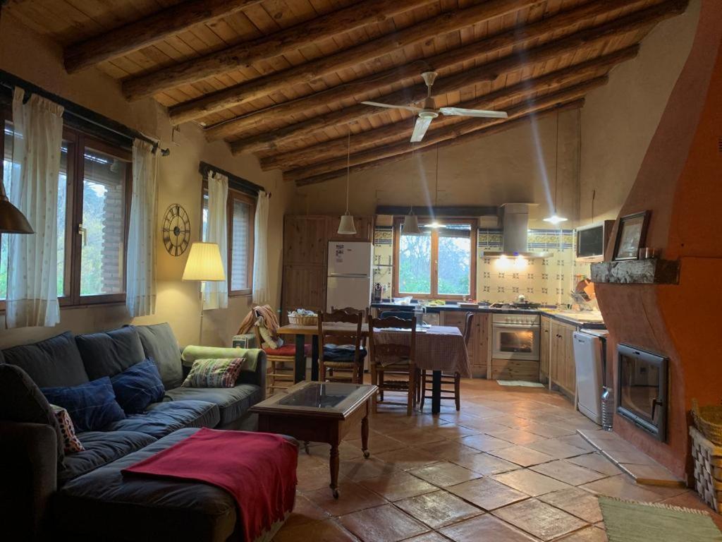 Casa Rural El Riandero Linares de la Sierra Eksteriør billede